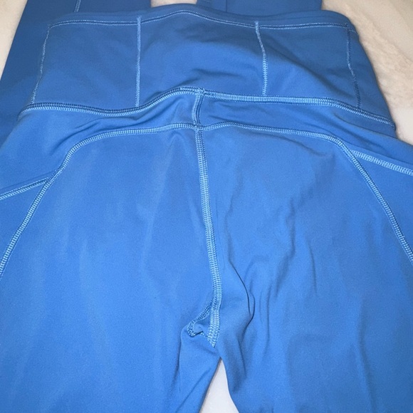 Lululemon Fast and Free Brushed High-Rise Tight- Blue Nile 28” - Picture 8 of 8